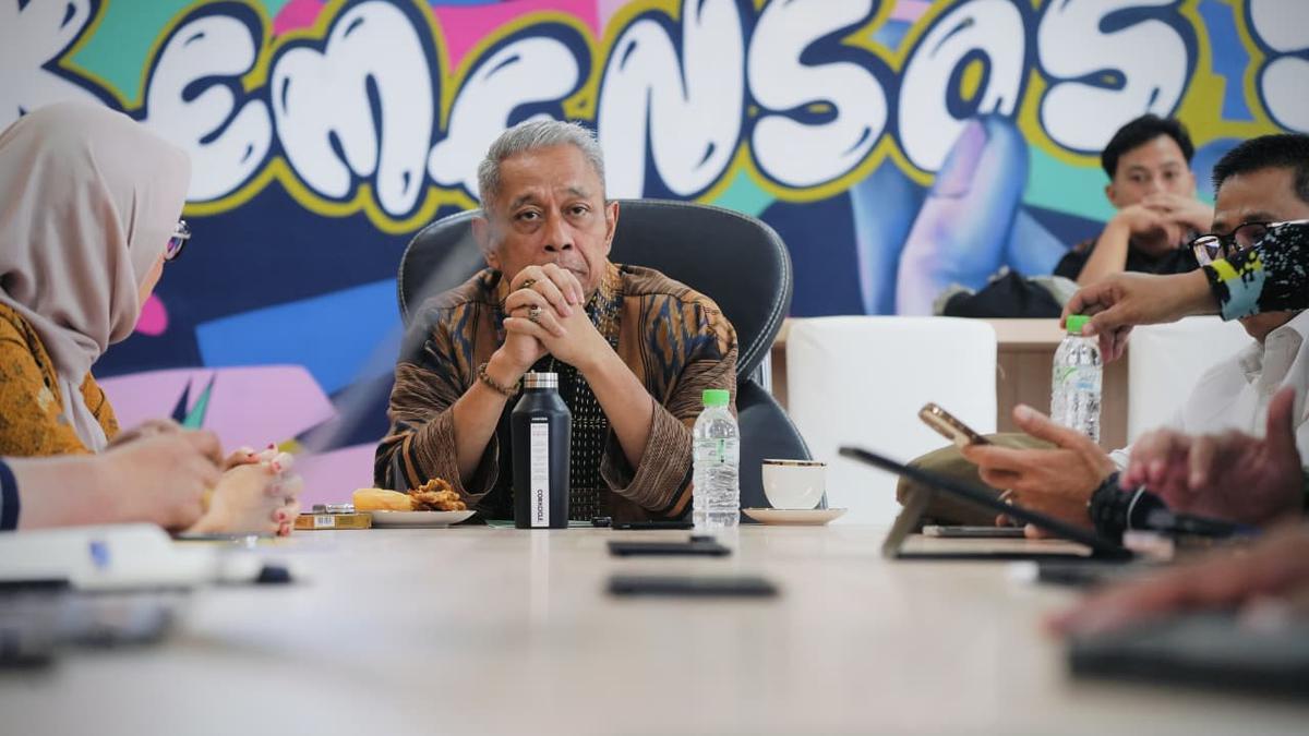 Percepat Pengentasan Kemiskinan, Wamensos Minta Daerah Gunakan DTSEN dan Bangun Sekolah Rakyat