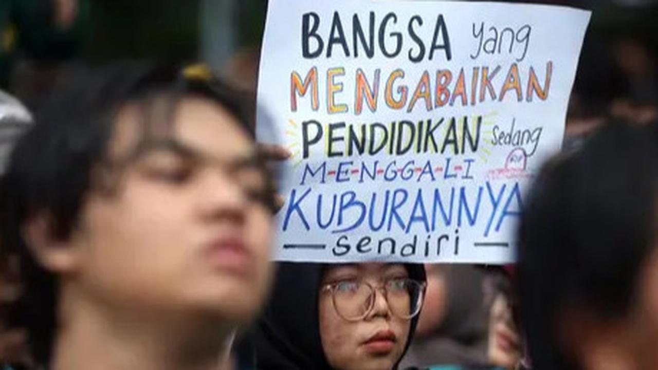 Tagar 'Indonesia Gelap' Ramai Digaungkan, Ini Sejumlah Kebijakan Pemerintah yang Dinilai Rugikan Rakyat