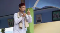 Ustaz Abdul Somad (credit: https://www.instagram.com/ustadzabdulsomad_official/)