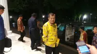 Hadiri Perayaan HUT Golkar, JK Bingung Pilih Baju
