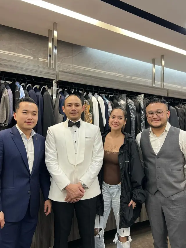 6 Potret BCL Temani Tiko Aryawardhana Fitting Jas, Momen Manis Sebelum Menikah