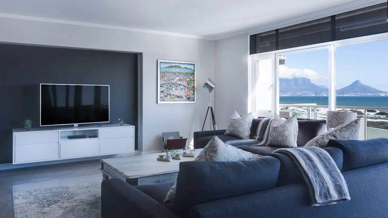 Mini Home Theater