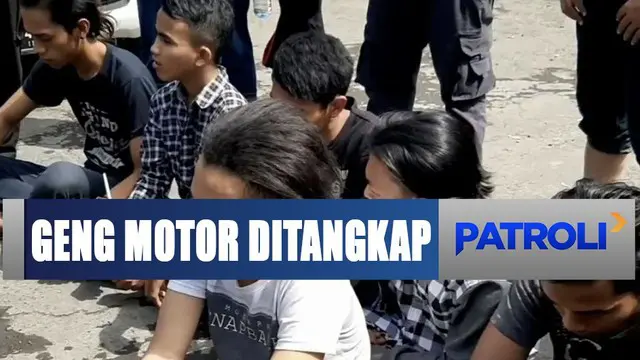 Para pemuda ini ditangkap Polres Pasuruan beberapa jam setelah aksi brutal yang mereka lakukan.