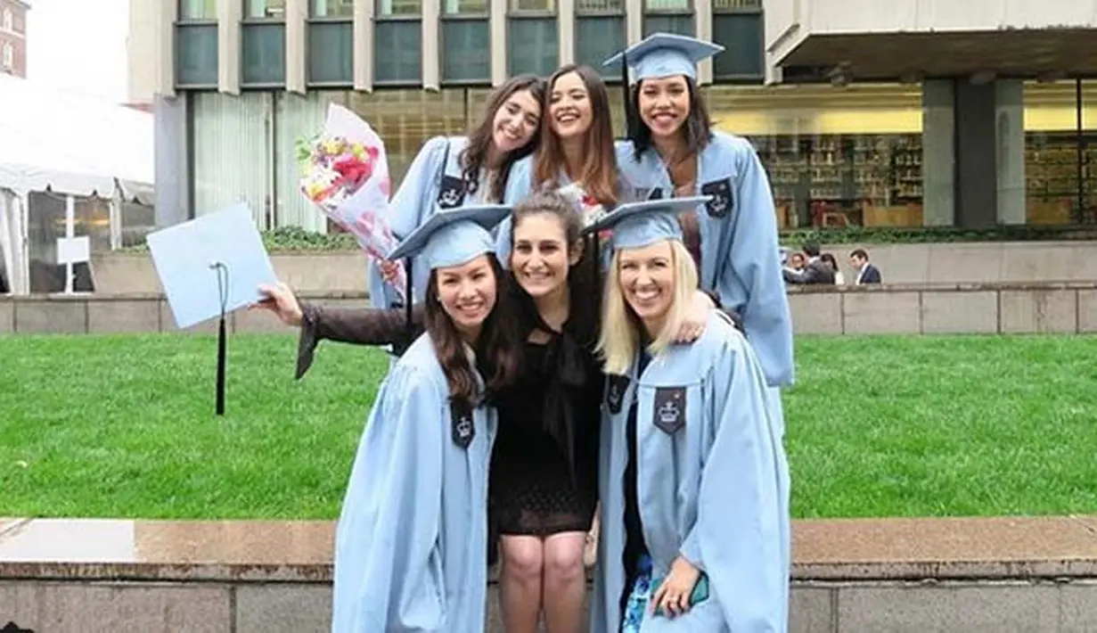 (Instagram/tasyakamila)