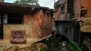 Kondisi rumah yang berada di permukiman kumuh Petare di Caracas pada 19 Mei 2019. Petare yang merupakan kawasan kumuh terbesar di Venezuela menjadi rumah bagi lebih dari 500.000 jiwa. (Photo by MARVIN RECINOS / AFP)