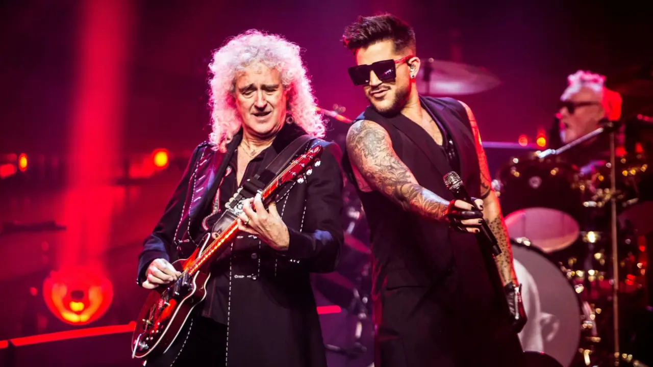 Queen dan Adam Lambert