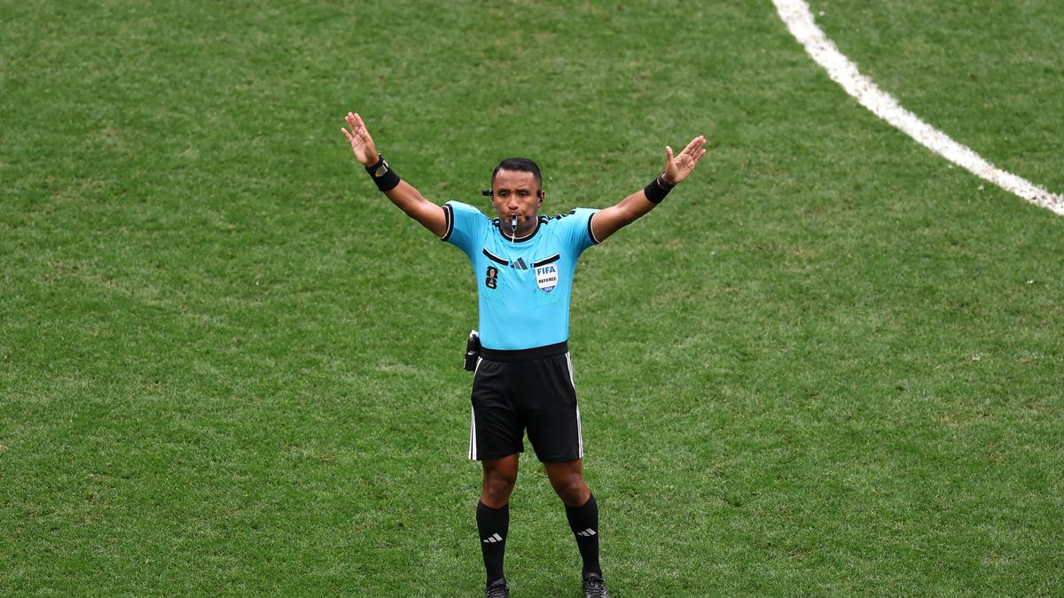 Wasit dari El Salvador Pimpin Semifinal Piala Dunia 2026 Prancis vs Spanyol