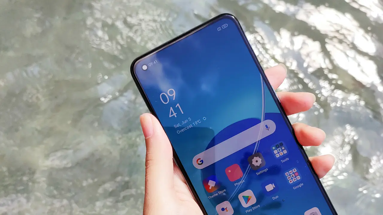 Oppo Reno6