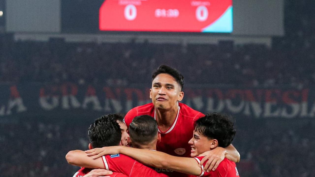 Indonesia pun unggul 1-0 atas sang tamu. Skor ini bertahan hingga pertandingan usai.&nbsp;Bola.com/Bagaskara Lazuardi<br>