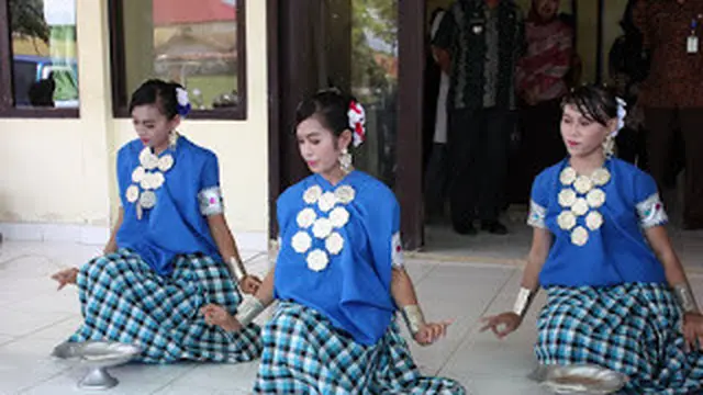 6 Fakta Menarik Kabupaten Wajo yang Terkenal dengan Kain Tenun Sutra