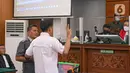 Richard Eliezer saat menjadi saksi dalam sidang lanjutan kasus pembunuhan Brigadir Yosua Hutabarat atau Brigadir J dengan terdakwa Ferdy Sambo dan Putri Candrawathi di Pengadilan Negeri Jakarta Selatan, Jakarta, Selasa (13/12/2022). Sidang tersebut beragendakan mendengarkan kesaksian tiga orang saksi yakni Richard Eliezer, Ricky Rizal, dan Kuat Ma'ruf. (Liputan6.com/Faizal Fanani)
