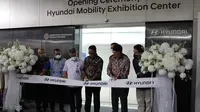 Peresmian Hyundai Mobility Exhibition Center di Museum Transportasi Taman Mini Indonesia Indah. (Liputan6.com/Fachri)