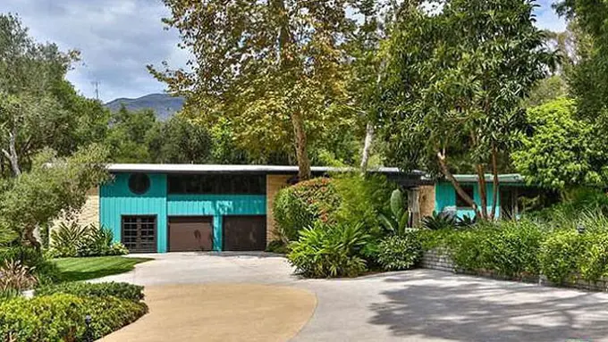 [Bintang] Rumah Miley Cyrus