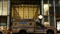 Bubuk Putih Mencurigakan Ditemukan di Kantor Donald Trump, Teror?
