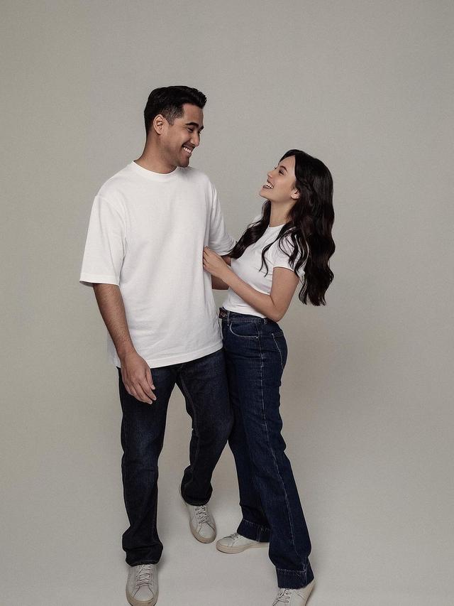 Anggika Bolsterli dan Omar Lakukan Prewedding