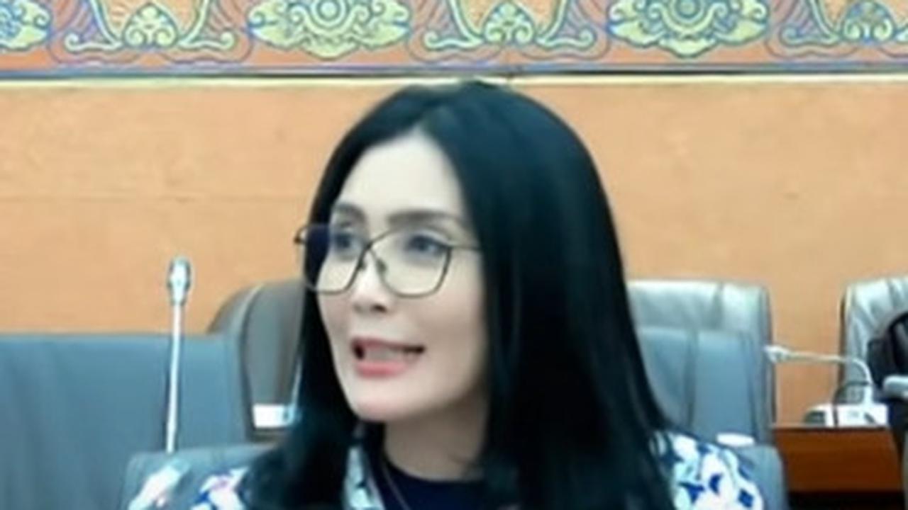 Rieke Diah Pitaloka