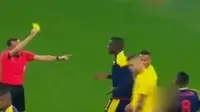 Tuan rumah Brasil menekuk Kolombia, dengan dua gol tanpa balas.