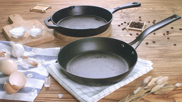 Cast Iron Pan