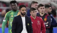 Ekspresi Ruben Amorim usai Manchester United kalah dari Tottenham di final Liga Europa 2024/2025. (AP Photo/Bernat Armangue)