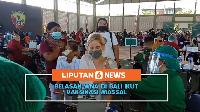 VIDEO: Belasan WNA di Bali Ikut Vaksinasi Massal