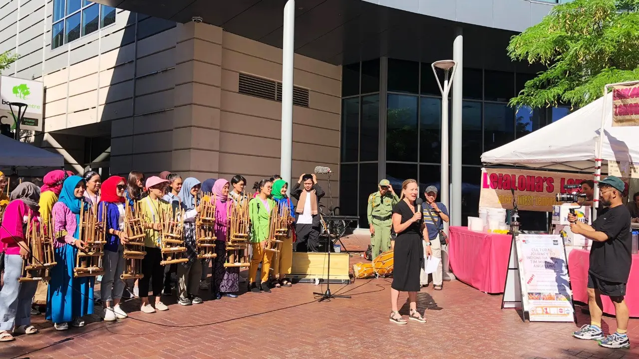 Tim angklung Muhibah asal Kota Bandung, Jawa Barat kembali  dalam misi budaya bertajuk "Angklung Goes to America" tahun 2022 di Kota Boise, Idaho, Amerika Serikat (AS). (KJRI San Fransisco)