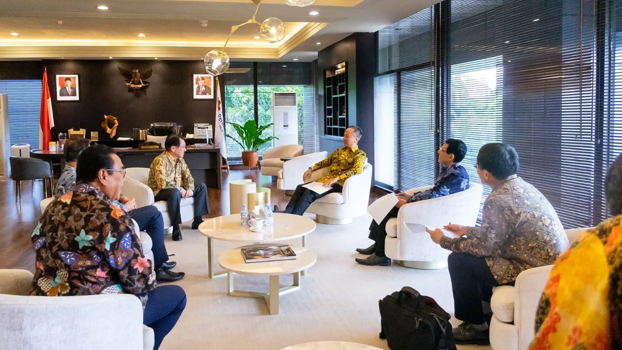 Investasi Mitsubishi