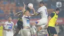 Mengimbangi Oxford pada babak pertama membuat Port FC tampil menekan pada babak kedua. Hasilnya, klub Thailand ini berbalik unggul 2-1 pada menit ke-48. Adalah Barayan Perea yang mengantar Port FC unggul usai menaklukkan kiper Matthew Ingram. (Liputan6.com/Helmi Fithriansyah)