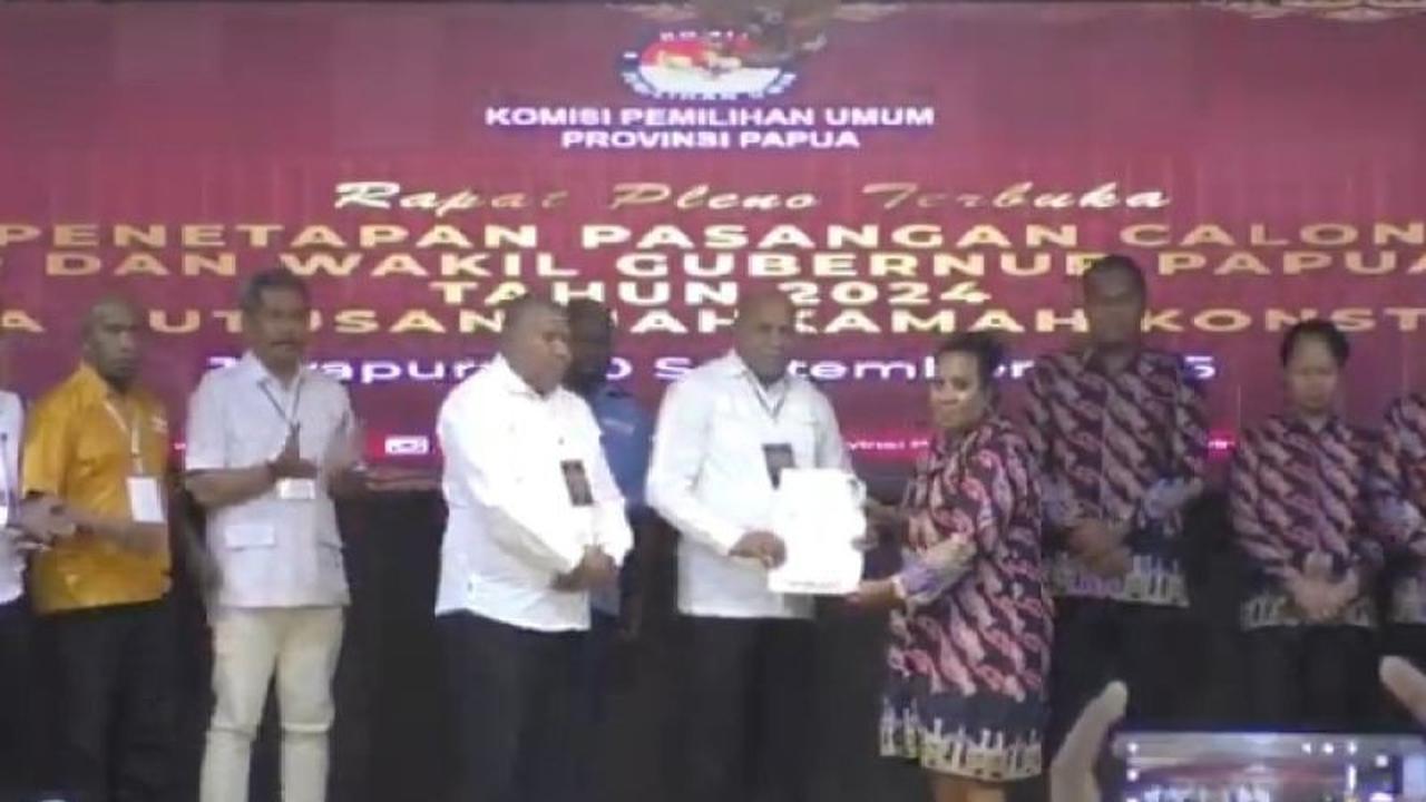 Unggul Tipis 4.134 Suara, KPU Papua Resmi Tetapkan Matius-Aryoko Gubernur Terpilih