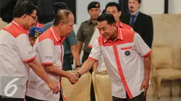 Panglima TNI Jenderal TNI Moeldoko tiba untuk memperingati Hari Anti Narkoba Internasional di Istana Negara, Jumat (26/6/2015). Peringatan Hari Anti-Narkoba Internasional bertema “Kecanduan dapat dicegah dan disembuhkan”. (Liputan6.com/Faizal Fanani)