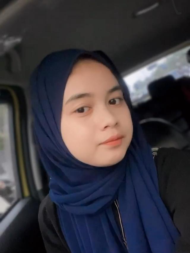 Megi Irawan dan Riva Syahdila