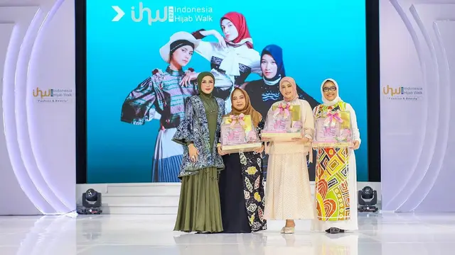 Rizky Ananda Musa menghadiri Exhibition Indonesia Hijab Walk 2023 di Bandung, Jawa Barat, Maret 2023. (Foto: Dok. Koleksi Pribadi Rizky Ananda Musa)