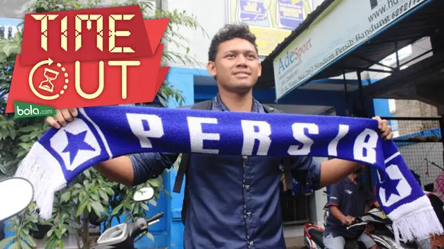 Baru beberapa hari gabung Persib Bandung, kiper Muhammad Ridwan punya rencana untuk meninggalkan Persib untuk sementara waktu. Ia akan bertolak ke Hong Kong pada 10 Maret untuk memperkuat tim AIA mewakili Indonesia.