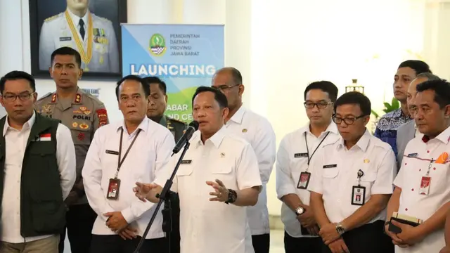 Berikan Informasi Lengkap Seputar COVID-19, Daerah Perlu Bentuk Command Center