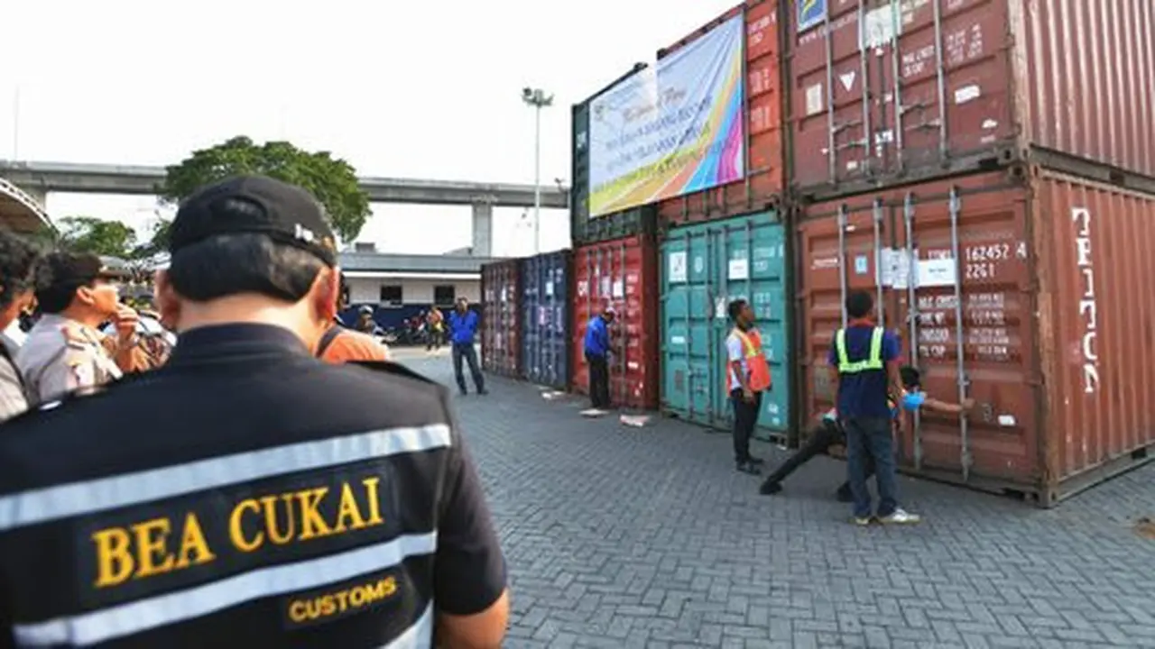 DSI Jadi Eksportir Tunggal, Purbaya Pastikan Bea Cukai Tak Bubar