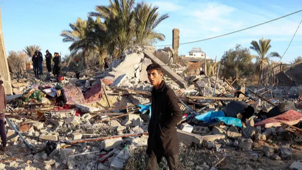 Warga Gaza Baru Rayakan Gencatan Senjata, Israel Langsung Jatuhkan Bom Hingga Puluhan Wafat