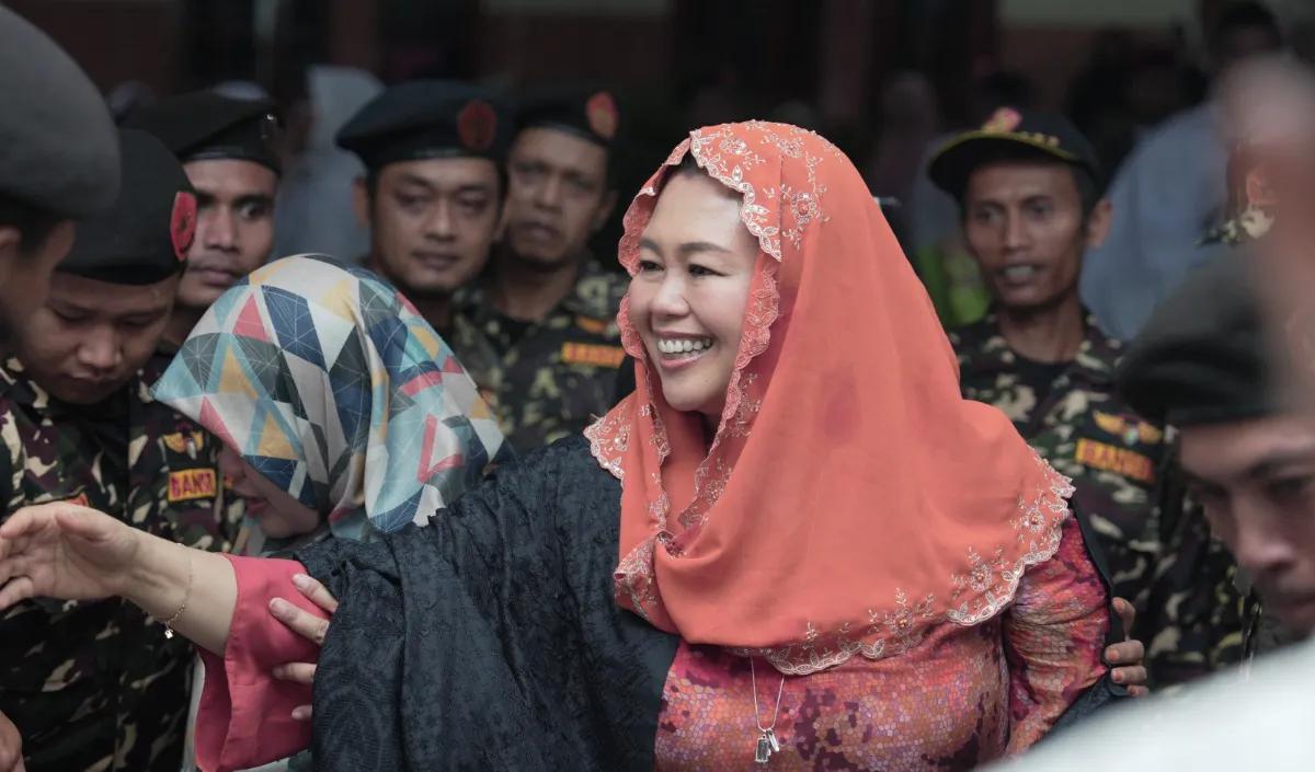 Menurut Yenny, asam folat sangat membantu perkembangan janin ibu hamil.