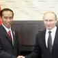 Rusia akan bantu pembangunan jaringan KA dan pelabuhan di Indonesia. Sementara itu, seorang nelayan membangun kawasan ekowisata di Bali.