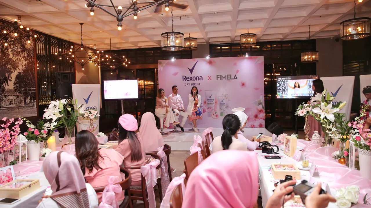[FIMELA] Gabung di WAG Fimelahood dan Dapatkan Banyak Kejutan di Dalamnya