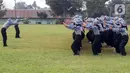 Kegiatan tersebut digelar untuk remaja berusia 13 hingga 15 tahun di Markas Divisi Infanteri 1 Kostrad, Cilodong, Kota Depok. (Liputan6.com/Herman Zakharia)