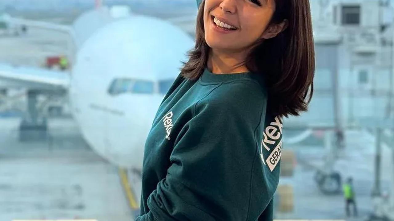 Foto-foto Keseruan Gisella Anastasia Liburan di Labuan Bajo, Potret Cantiknya Bikin Salfok