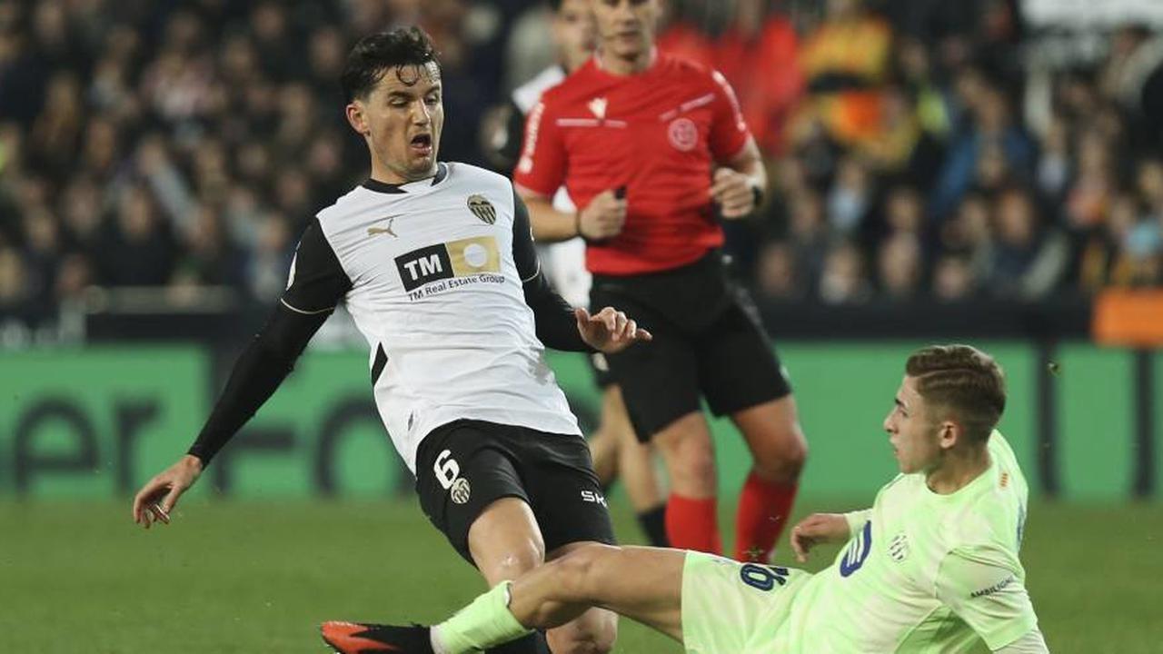Barcelona Hancurkan Valencia 5-0! Ferran Torres Hattrick, Pedri Si Kreator