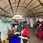 Sejumlah pedagang di Pasar Pinasungkulan Karombasan Manado menjalani rapid test yang dilakukan oleh Dinas Kesehatan.