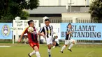 Turnamen sepak bola Agum Gumelar Cup kembali digelar di Lapangan C Senayan, Jakarta (9/1/2015). (Liputan6.com/Helmi Fithriansyah)