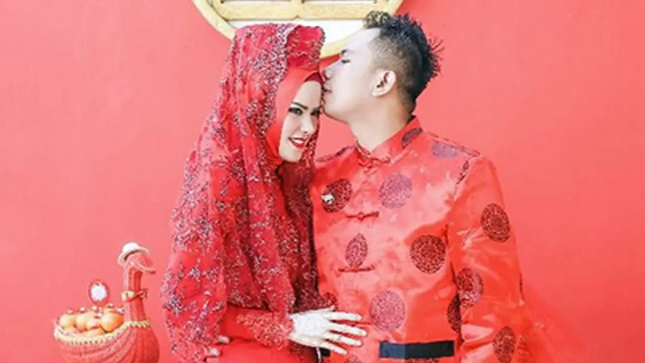 [Bintang] Vicky Prasetyo dan Angel Lelga