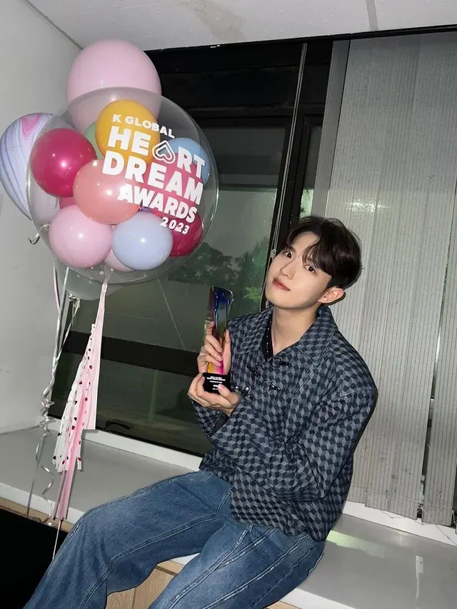 Kim Jaehwan (Instagram/jaehwan0527)