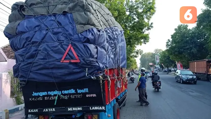 Prabowo Geram: Kendaraan ODOL Harus Ditertibkan!
