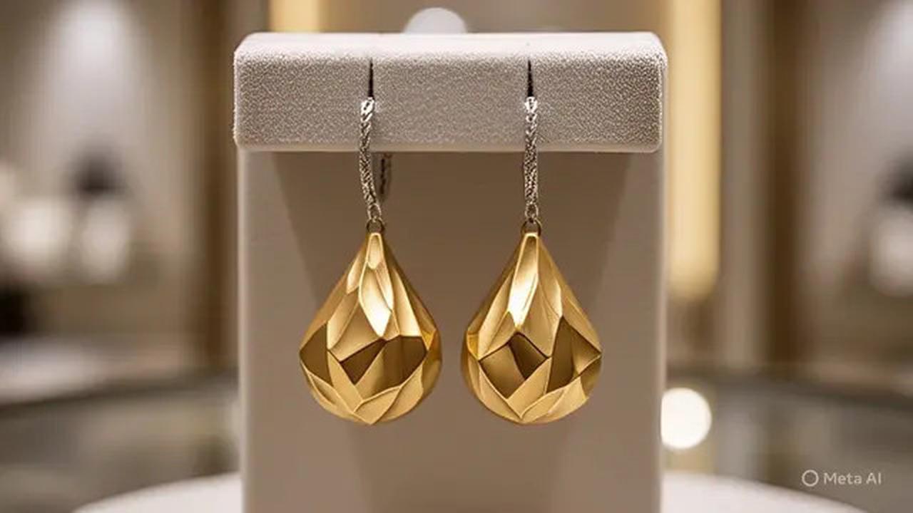 6 Pilihan Model Anting Emas Islami 18 Karat, Desain Cantik yang Ringan dan Ramah di Kantong