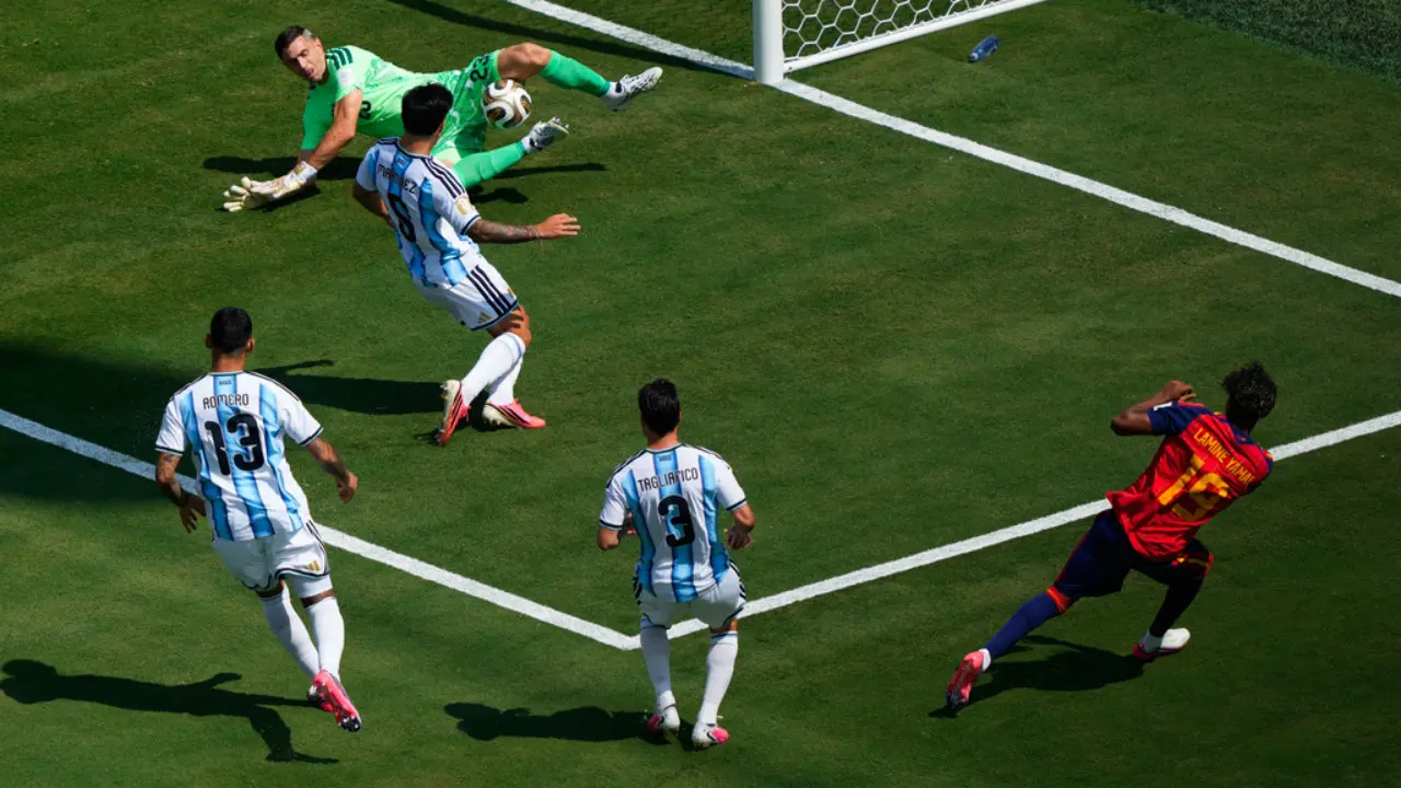 Timnas Spanyol Vs Argentina