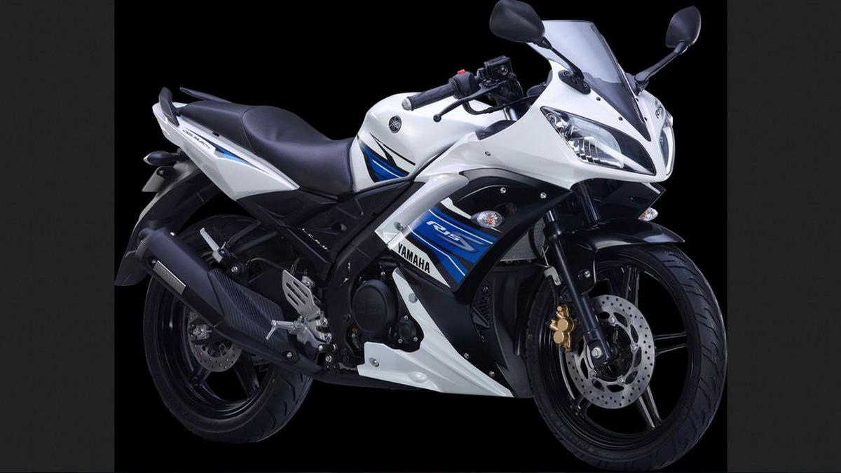 Yamaha Luncurkan R15 Versi Jok Tunggal