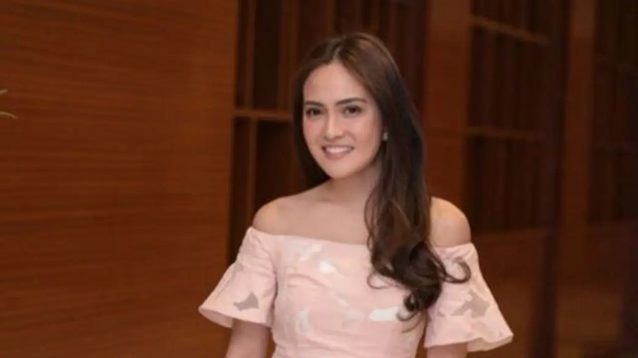 [Bintang] Shandy Aulia